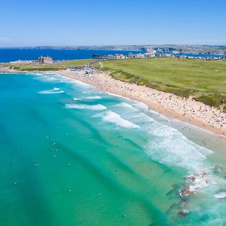 Apartment 1 Bed In Newquay 89230
